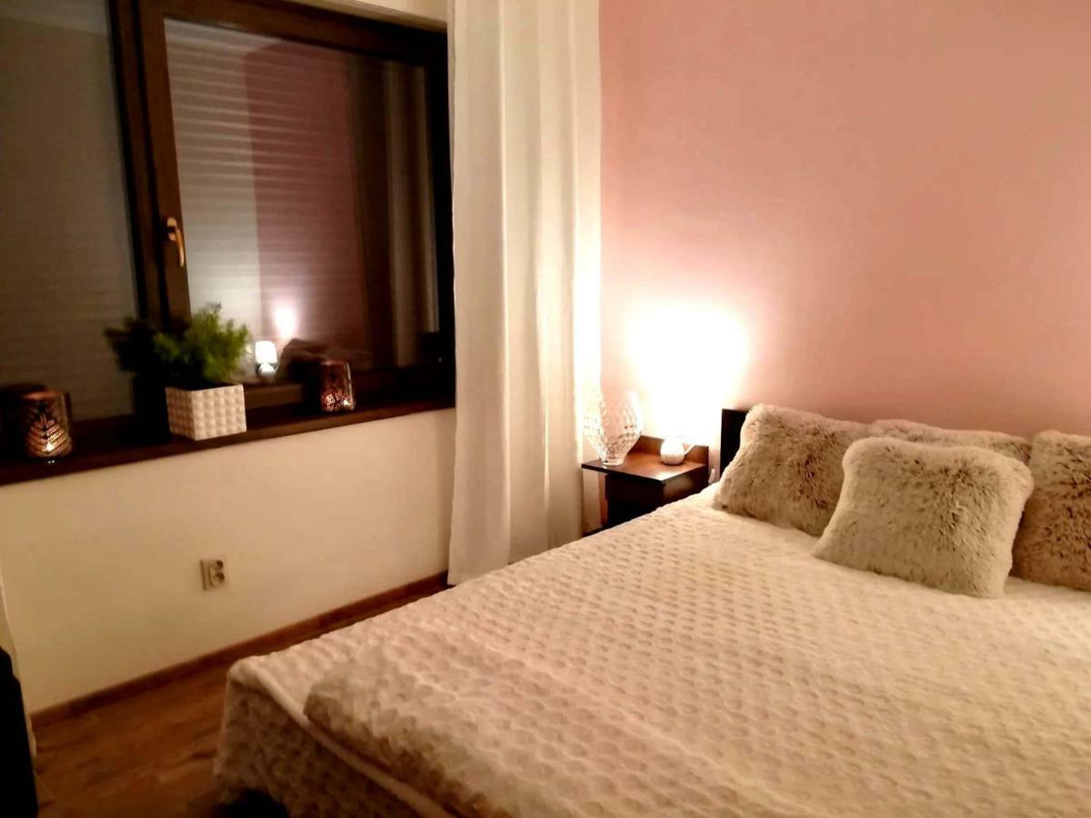 Apartament Wspanialy. โควารี ภายนอก รูปภาพ